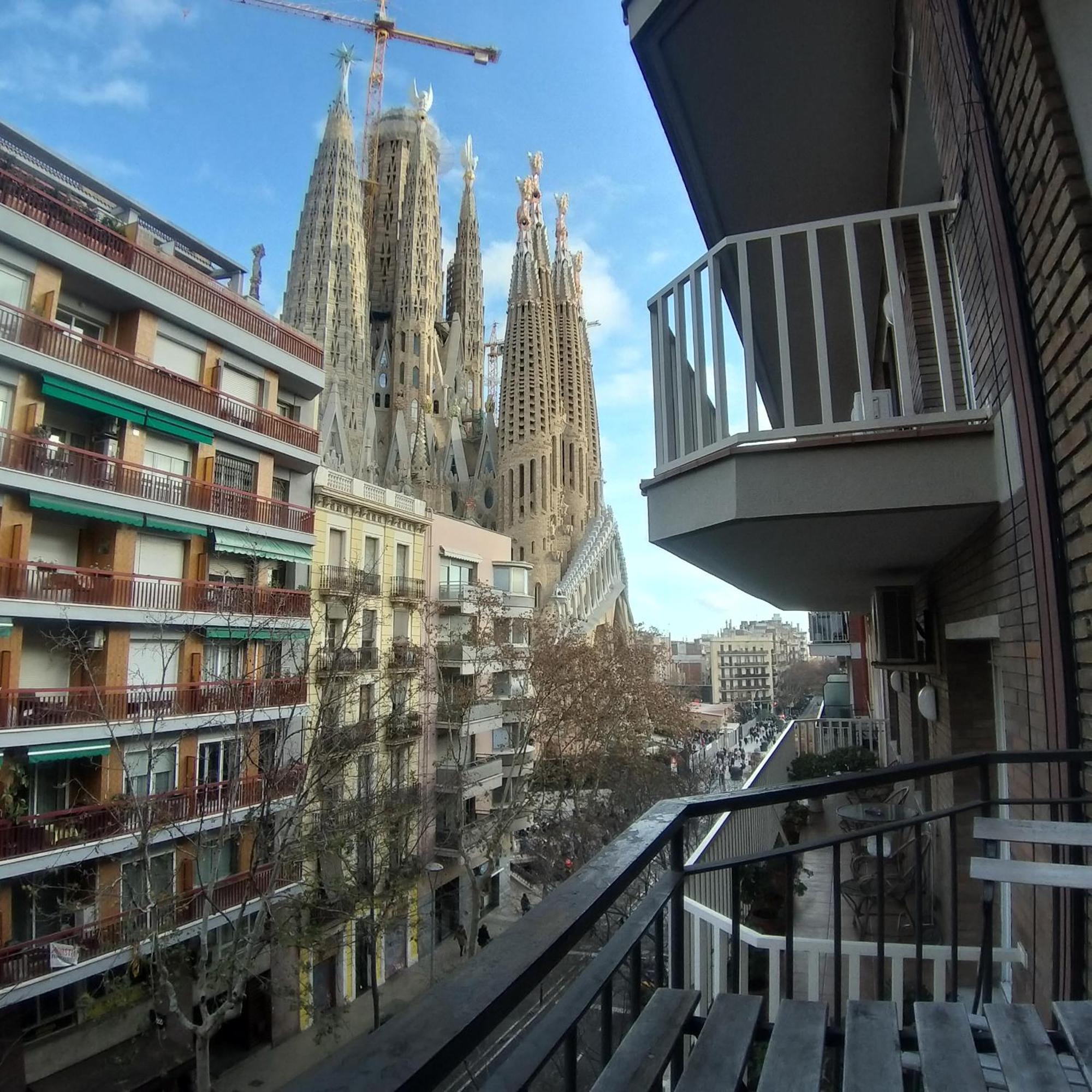 バルセロナSagrada Familia Bcnアパートメント エクステリア 写真